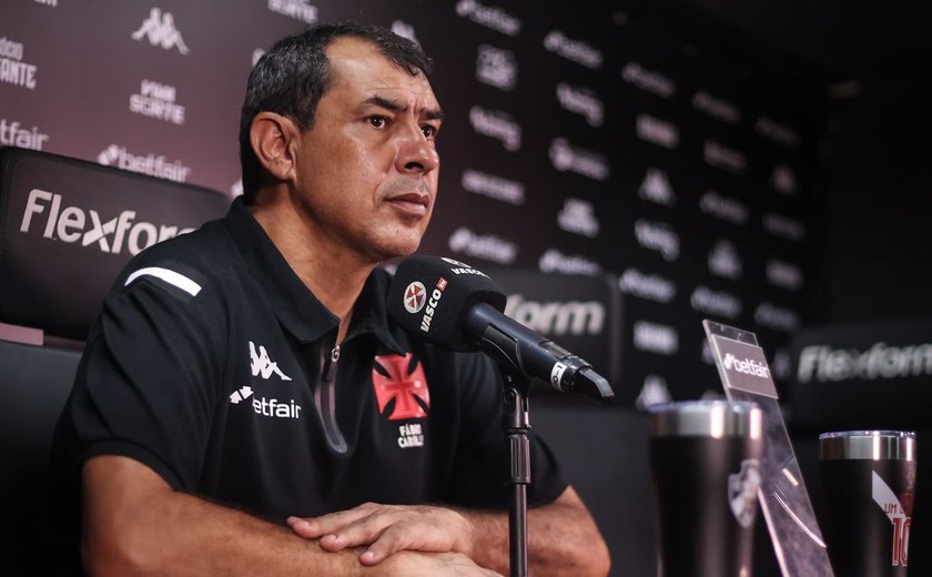 Vitória anuncia contratação do técnico Fabio Carille