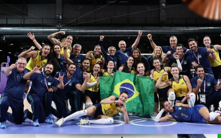 Paris-2024: Brasil supera a Turquia em grande jogo e leva o bronze no vôlei feminino