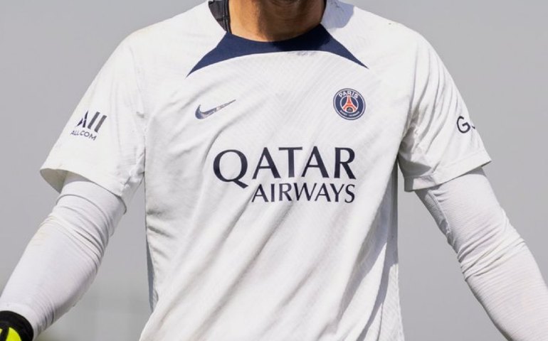 Goleiro do PSG é feito refém em casa e tem mulher agredida pelos assaltantes