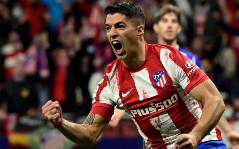 Luis Suárez fica próximo de acerto com o Nacional após apoio de torcedores