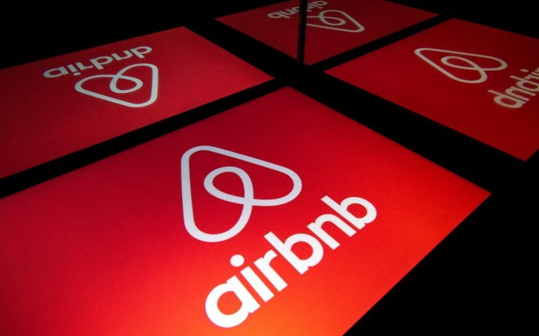 Vai ficar mais caro usar Airbnb no exterior? App passará a cobrar taxa de até 2% por conversão de moedas