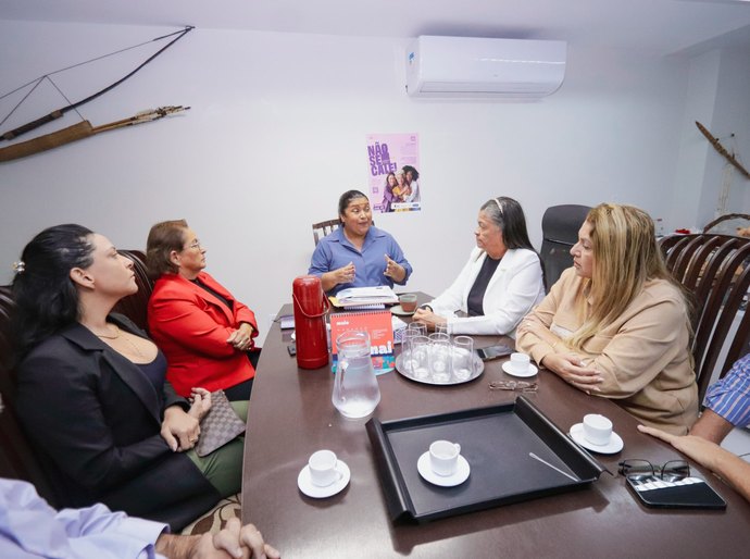 Reunião entre secretarias da Mulher e dos Direitos Humanos aponta avanços para os povos indígenas e quilombolas de Palmeira