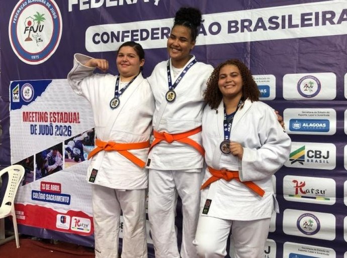 Atletas do Judô de Campo Alegre conquistam medalhas no Meeting Estadual