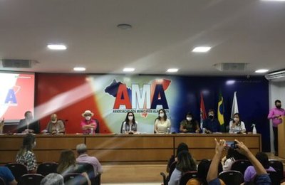 Secretaria Nacional apresenta Programa Qualifica Mulher para municípios