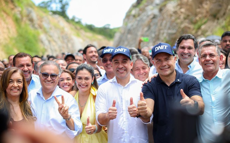 Após mais de 20 anos de espera, Renan Filho entrega obra histórica da BR-416/AL, na Serra da Catita