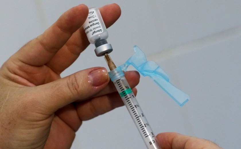 Brasil encerra janeiro com mais de 180 mil casos de dengue e 38 mortes