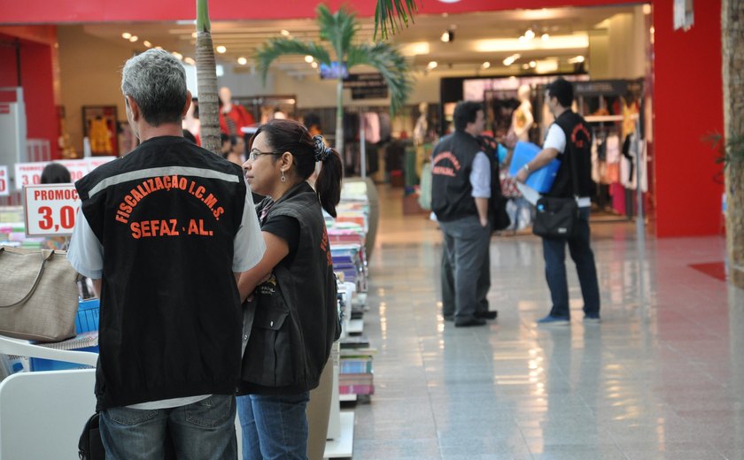 Shopping em Arapiraca recebe a Operação Cartão de Visitas