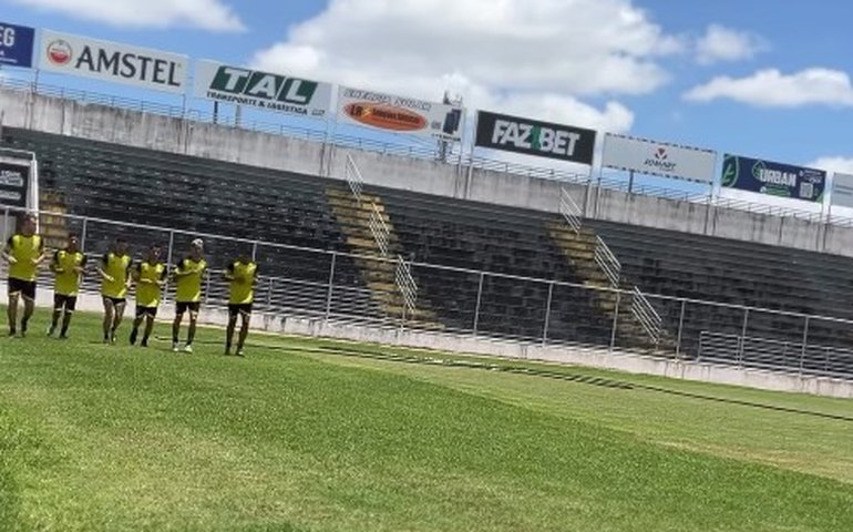 ASA inicia preparação para próxima temporada com foco em fortalecimento físico na academia