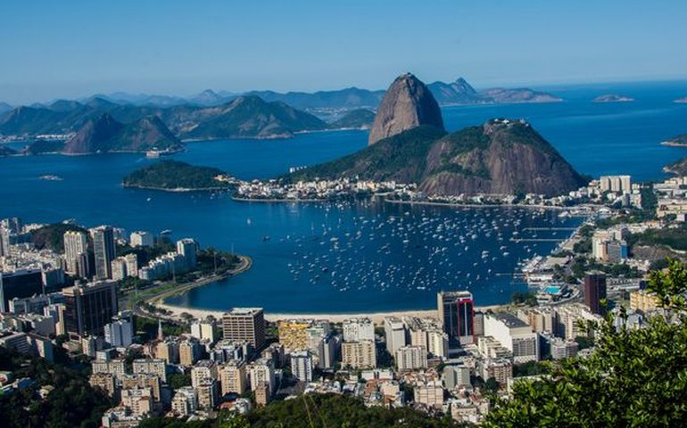 Estado do Rio de Janeiro se aproxima de 14 mil mortos por covid-19