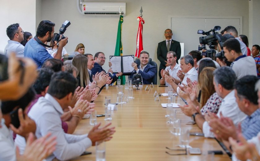 Nova rodovia entre os Vales do Mundaú e Paraíba vai beneficiar mais de 280 mil pessoas