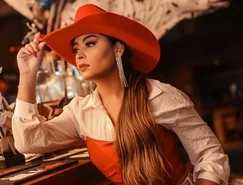 4. Jessika Oliveira - Divulgação.JPG 