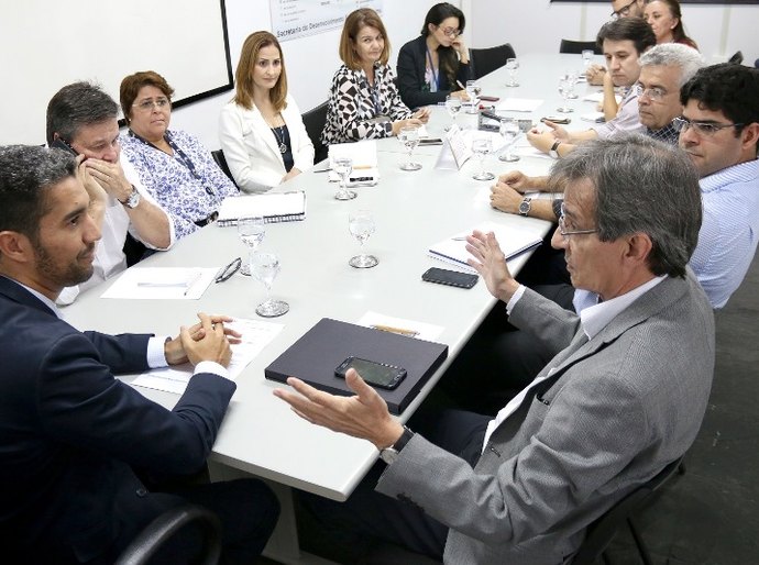 Sebrae e Sedetur alinham projetos que estimulam formalização de empresas