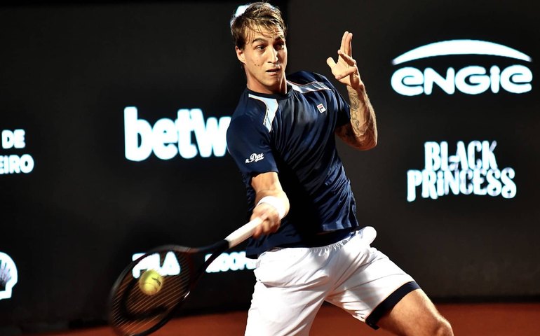 Meligeni supera argentino após três sets e Wawrinka perde em dia de chuva e atraso no Rio Open