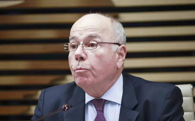 Brasil chama de 'absurdas' restrições de vistos dos EUA