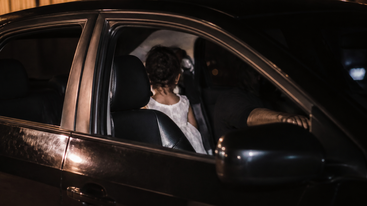 Empresário é rendido em Piedade e filha de 3 anos fica no carro levado por criminosos