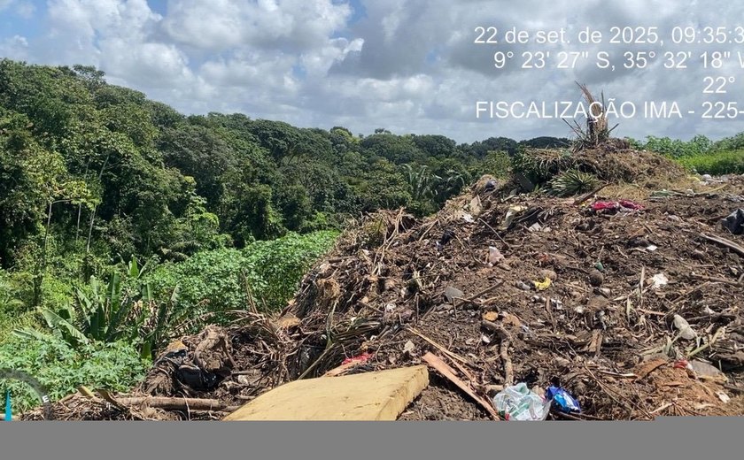 IMA aplica multa de R$ 200 mil e embarga área usada como lixão irregular em Barra de Santo Antônio