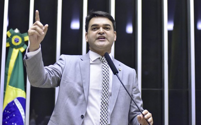 CCJ aprova projeto que cria Procons virtuais