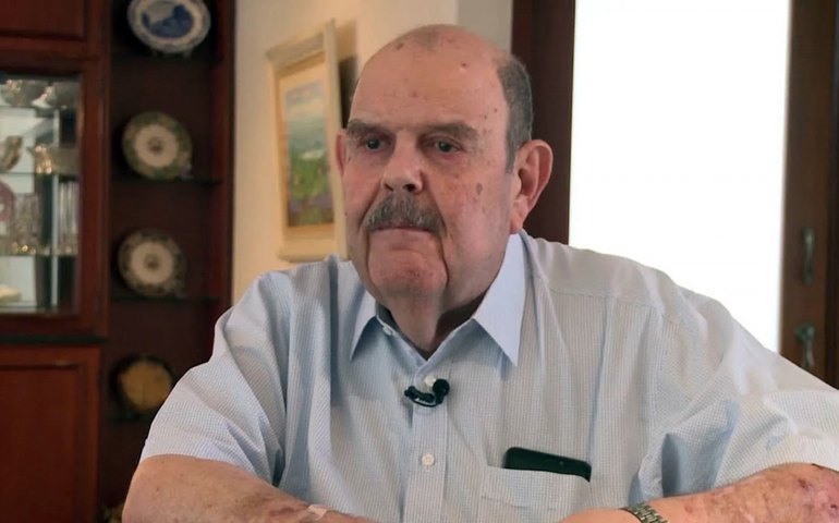 Morre o jornalista Carlos Brickmann, aos 78 anos, em SP
