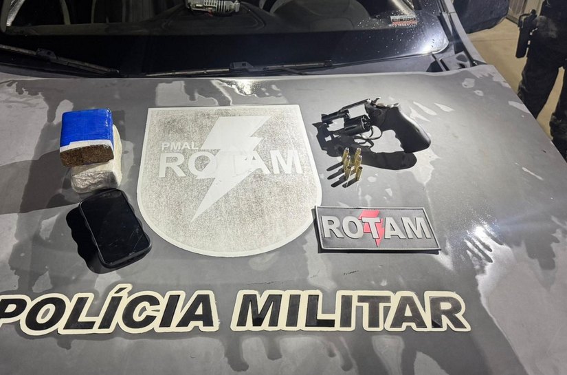 Ação integrada apreende arma e drogas após foragido da Justiça resistir à prisão, no José Tenório