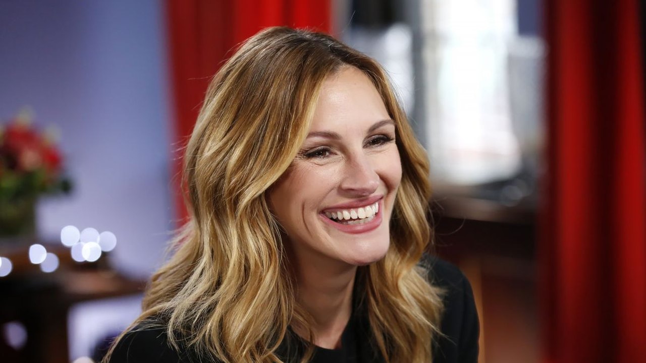 Julia Roberts diz não ter feito mais comédias românticas por falta de bons roteiros