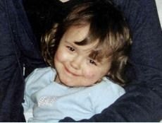 Chloe, morta pela mãe em 2003