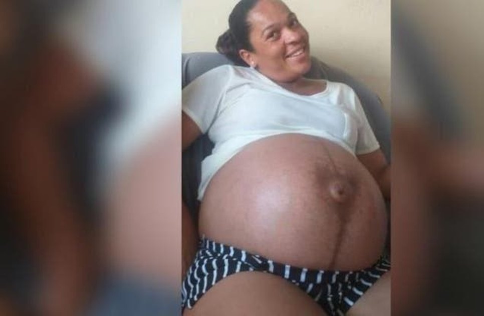 camila mae trigemeos itajai foto santa_4.jpg / Foto: Redes sociais