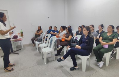 Hospital de Emergência do Agreste promove Cine Lilás e estimula reflexões sobre situações de violência