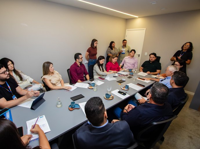 Governo avança no diálogo para garantir intérprete de Libras nos telejornais locais