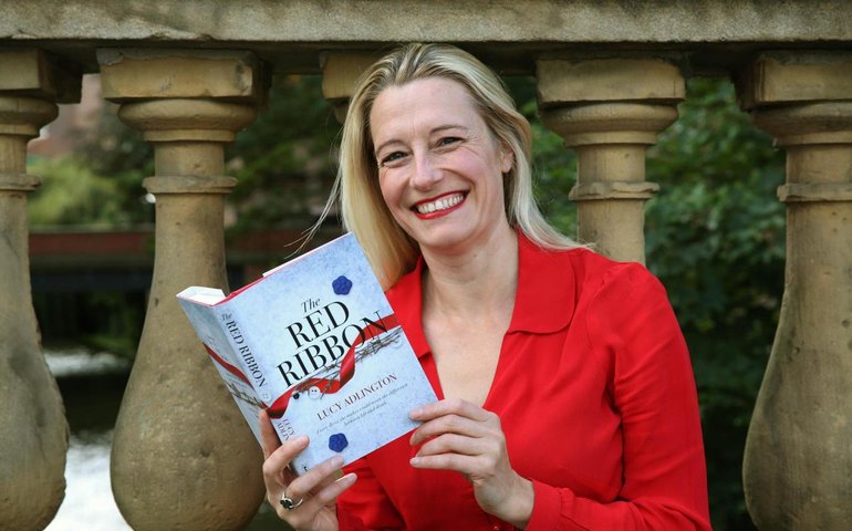 Peças eram criadas por costureiras judias em campo de extermínio