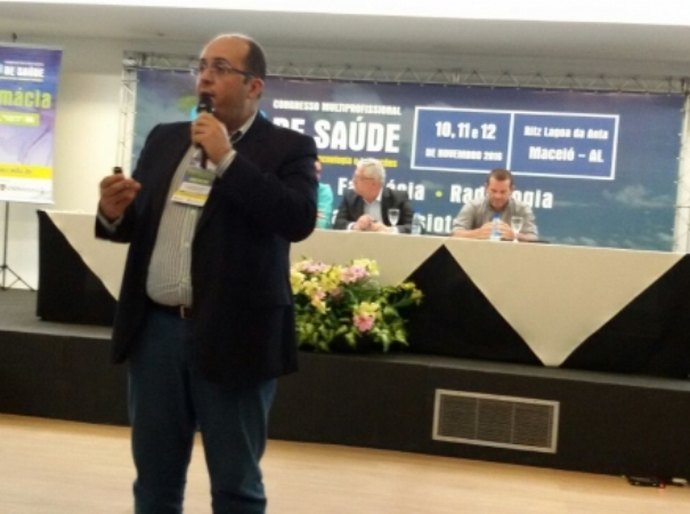CRF ingressa com pedido de suspensão de curso a distância em Alagoas