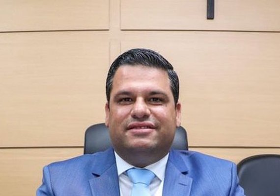 Nova decisão da Justiça enfraquece grupo de Thiago ML na Câmara