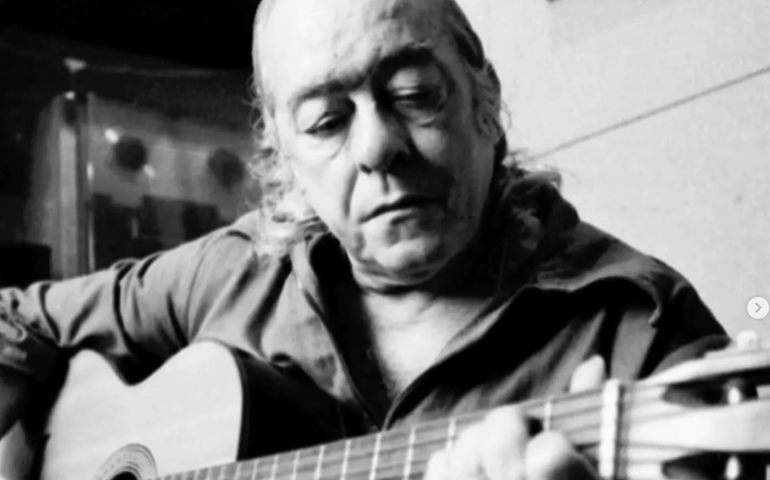 Ecad homenageia Vinicius de Moraes com ranking das músicas mais tocadas