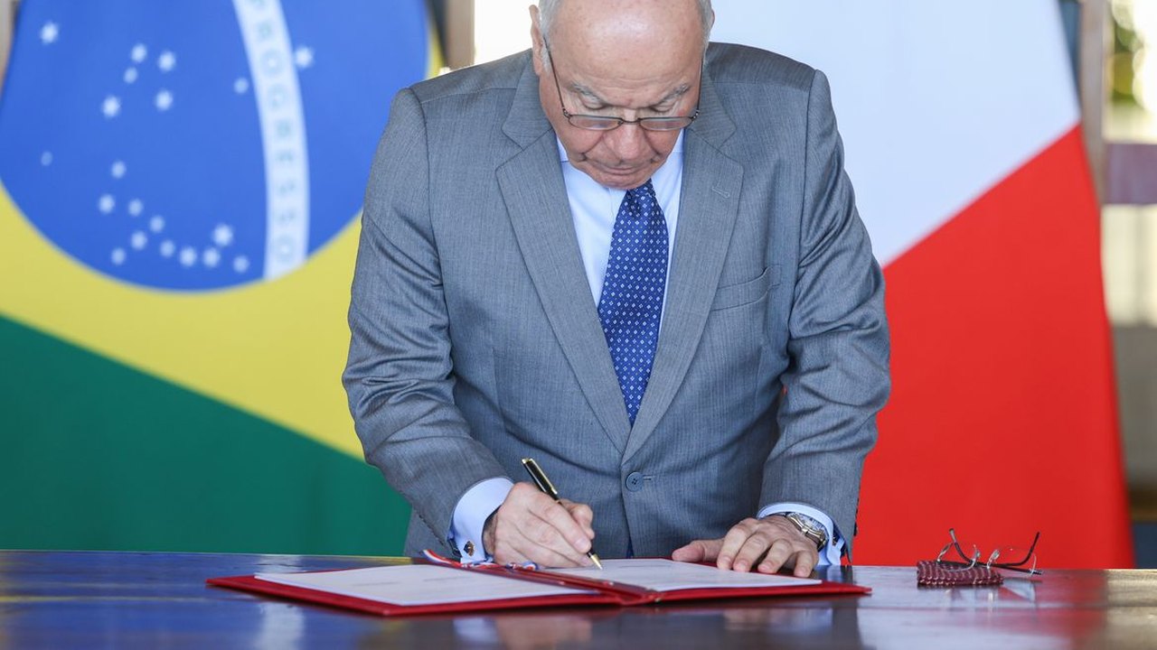 Itamaraty alerta para risco de EUA usar força militar no Brasil