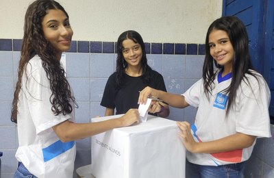 Seduc realiza eleições para Conselhos Escolares da rede estadual