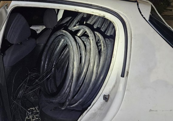 Polícia Civil prende trio acusado de furto de fios na Ponta Verde, em Maceió