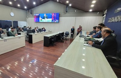 Audiência pública para debater LDO reúne lideranças comunitárias, vereadores, técnicos e o Ministério Público