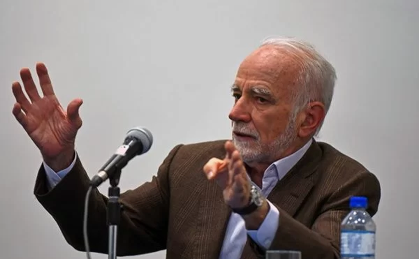 Lula convida Lara Resende para chefiar Ministério do Planejamento