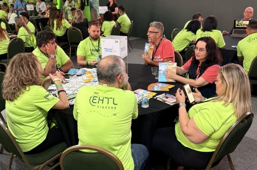 Maceió apresenta seus atrativos na Mega Fam EHTL 2025 em Foz do Iguaçu