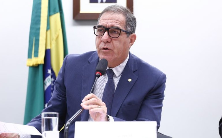 Comissão aprova isenção de Imposto de Renda sobre prêmios pagos aos trabalhadores