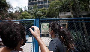 enem-portao-fechado-no-primeiro-dia-de-prova-do-enem-17012021165425662.jpeg