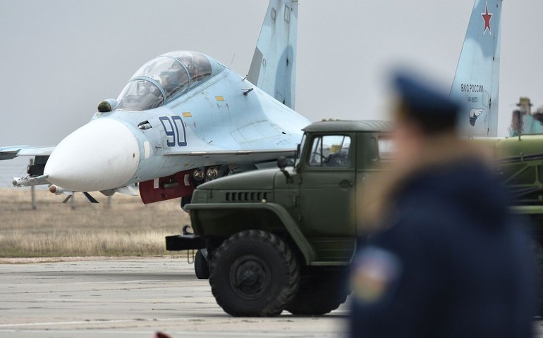 Ataque aos aeródromos na Rússia poderia ser o fim de Zelensky, diz portal polonês