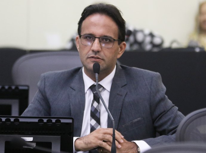 Mesaque Padilha parabeniza trabalho de instituição em favor das pessoas com TEA