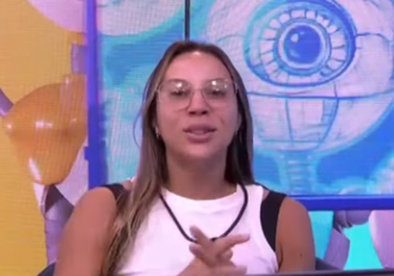 BBB 25: Vinícius é o assunto da madrugada e Renata retoma o termo 'pomba suja'