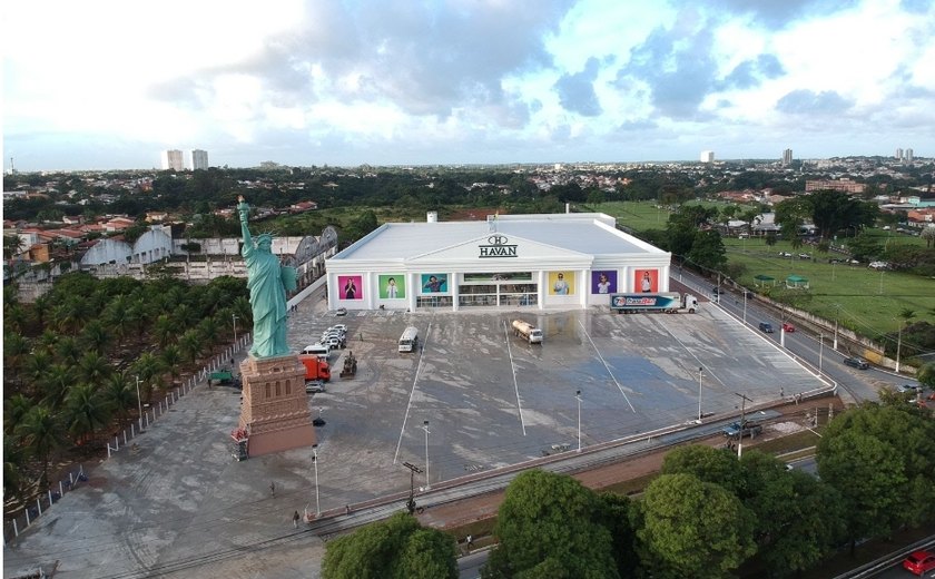 Havan inaugura loja em Maceió