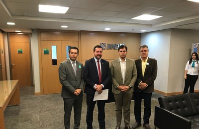 Em Brasília, prefeito Cacau busca recursos para restaurar Igreja do Senhor do Bonfim, em Taperaguá
