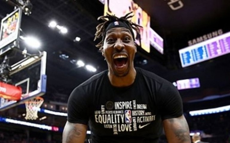 Dwight Howard aponta combate ao racismo mais importante do que 1º título na NBA