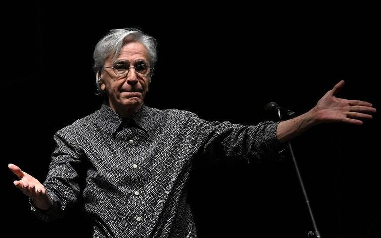Caetano Veloso interrompe férias radicais para show no Festival de Verão: Não resisti