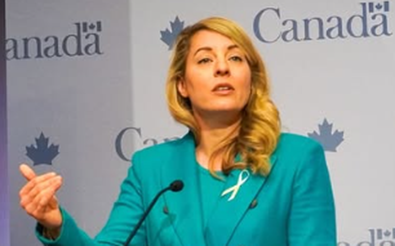 Ministra canadense conversará com Reino Unido, Europa e México para 'prevenir tarifas' de Trump