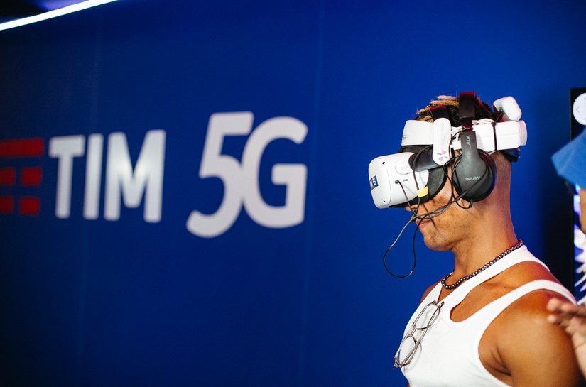Karaokê nas alturas e câmera 360º: TIM aposta em experiências 5G imersivas no Festival de Verão Salvador