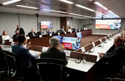 MEC e FNDE buscam parceria com TCU para retomada de obras